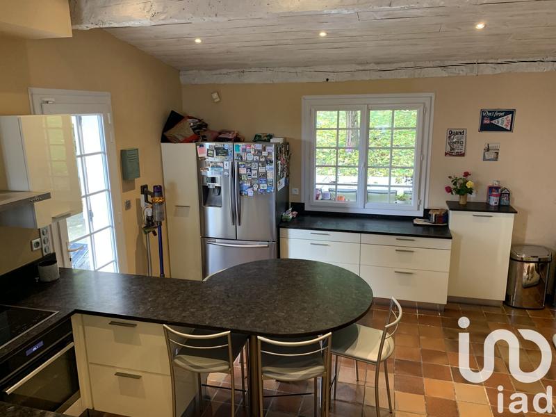 Maison - 260 m² - 8 pièces