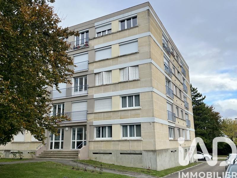 Appartement - 79 m² - 4 pièces