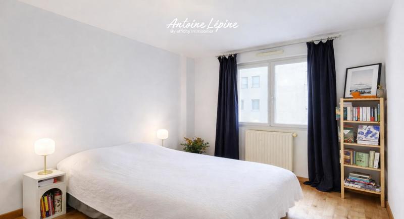 Appartement - 85 m² - 4 pièces