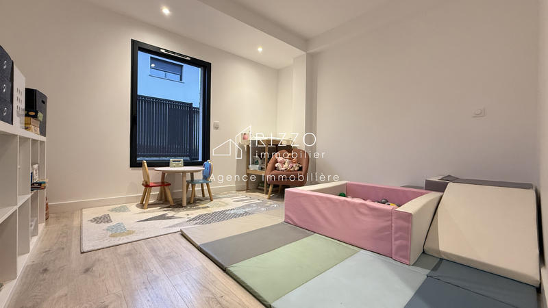 Maison - 138 m² - 5 pièces