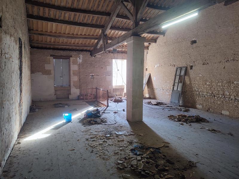 Maison - 237 m² - 4 pièces