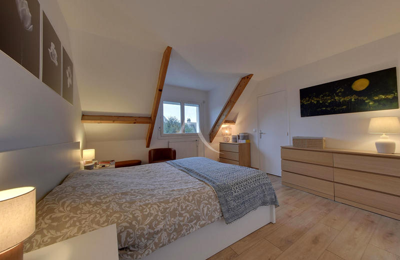 Maison - 115 m² - 5 pièces