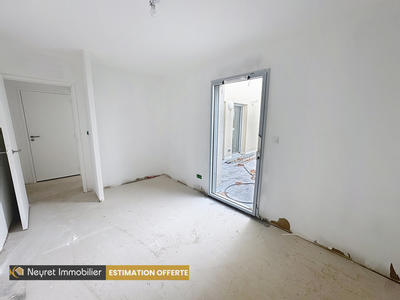 Appartement - 87 m² - 4 pièces
