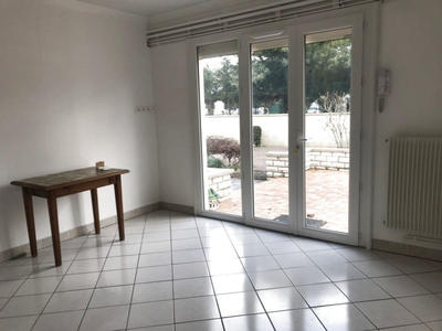 Maison - 99 m² - 6 pièces