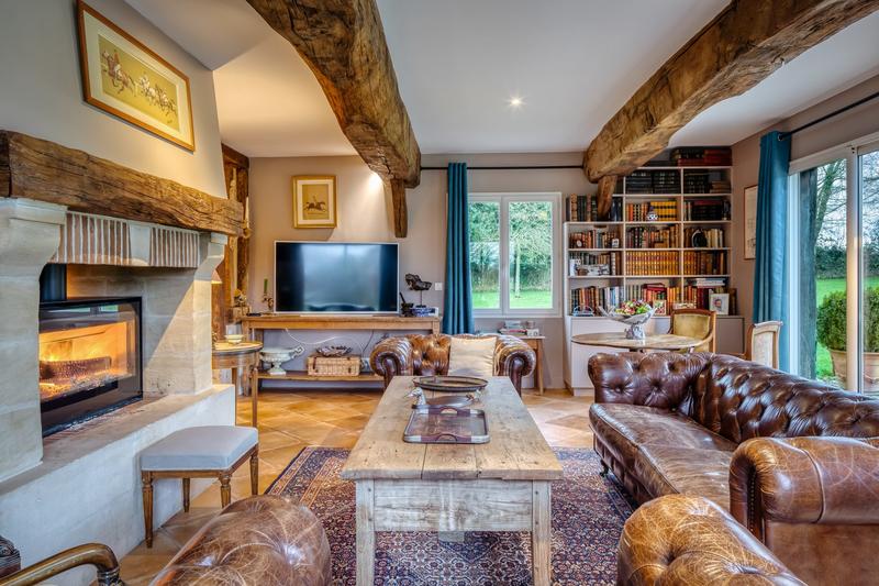 Maison - 200 m² - 7 pièces