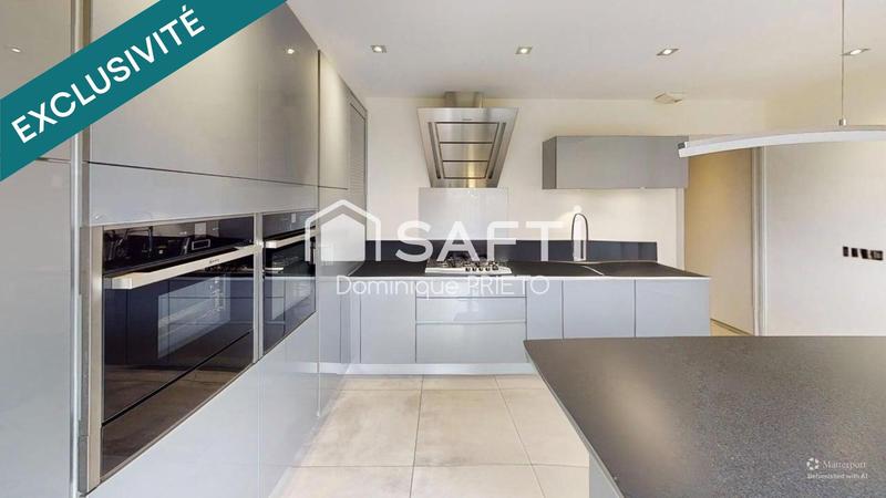 Maison - 165 m² - 6 pièces