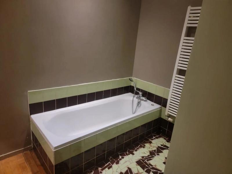 Appartement - 98 m² - 6 pièces