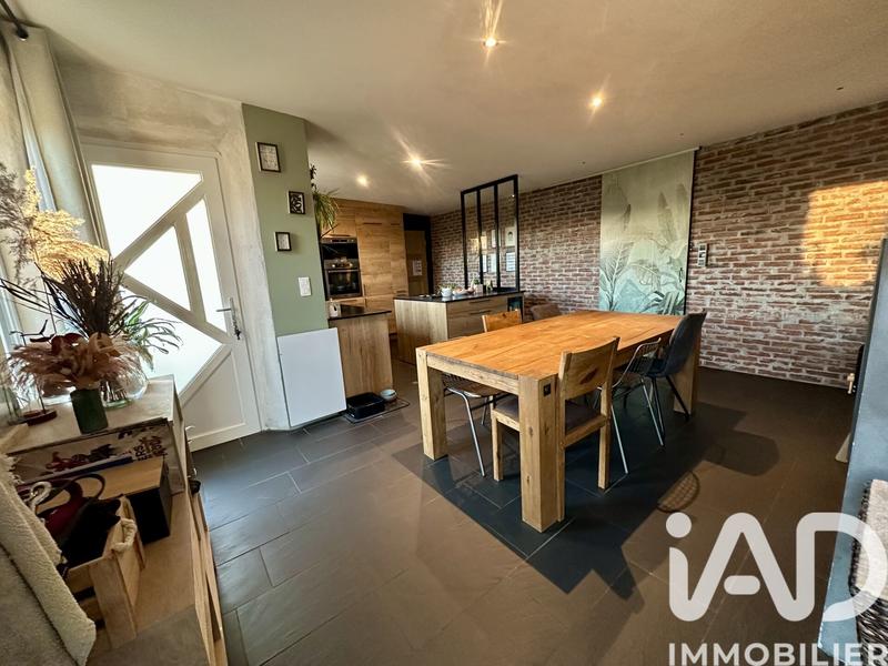 Maison - 110 m² - 4 pièces