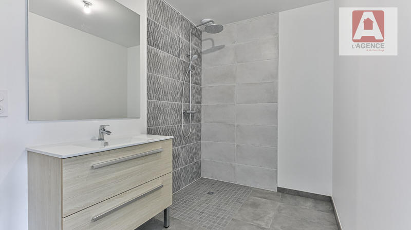 Maison - 105 m² - 4 pièces