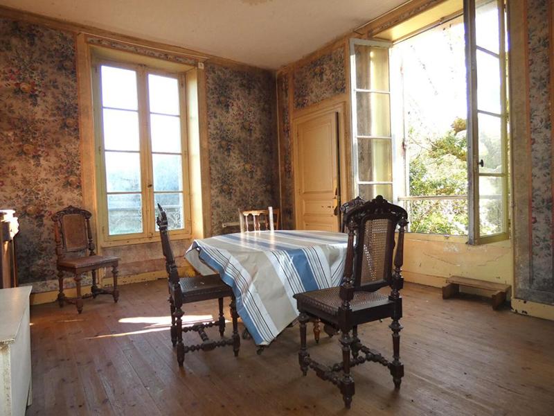 Maison - 160 m² - 7 pièces