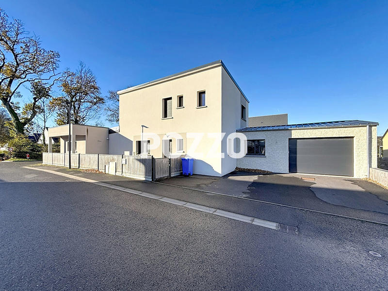 Maison - 155 m² - 6 pièces