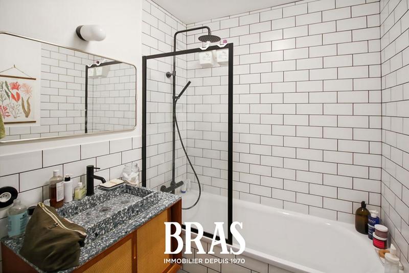 Appartement - 104 m² - 5 pièces