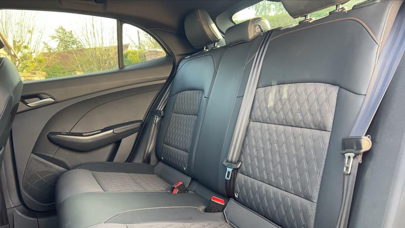 Mg mg3 Hybrid+ 195ch Luxury