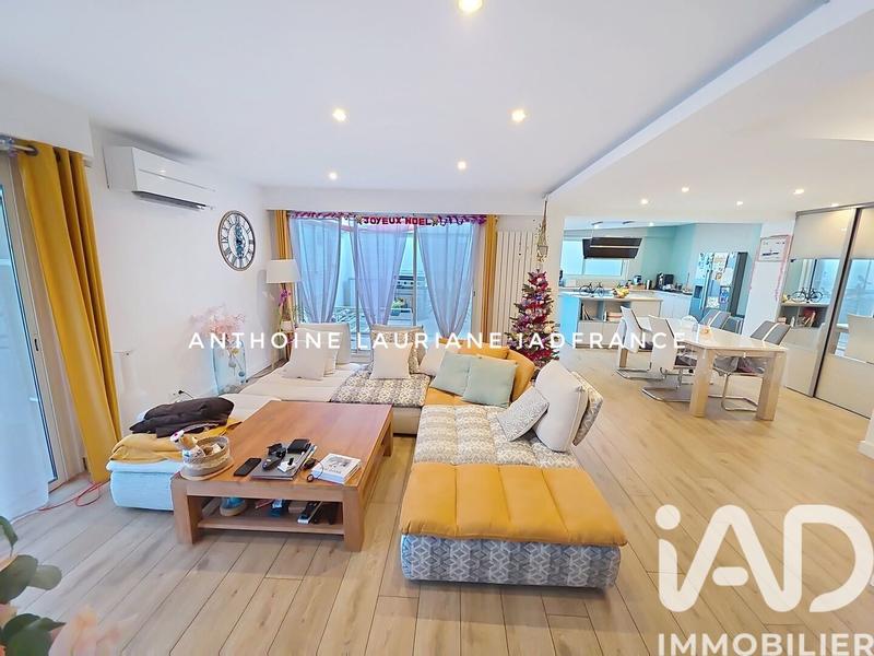 Appartement - 102 m² - 4 pièces