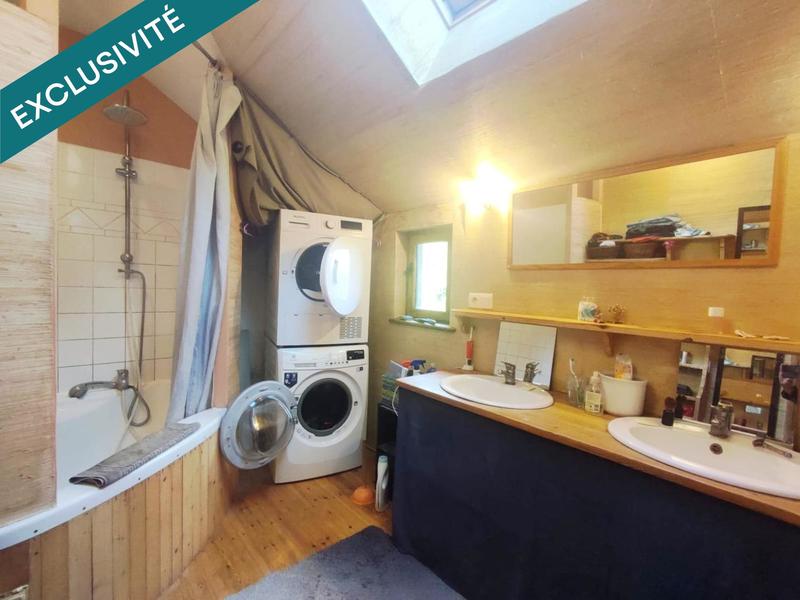 Maison - 110 m² - 7 pièces