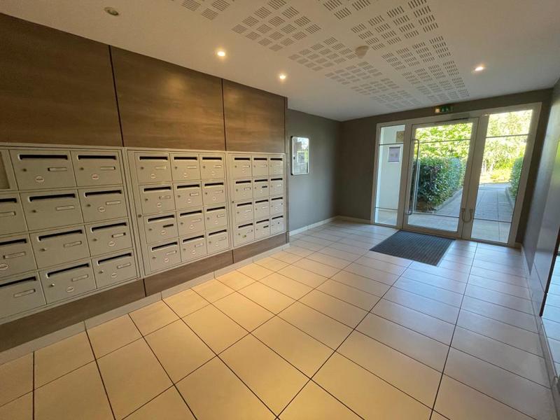 Appartement - 86 m² - 5 pièces