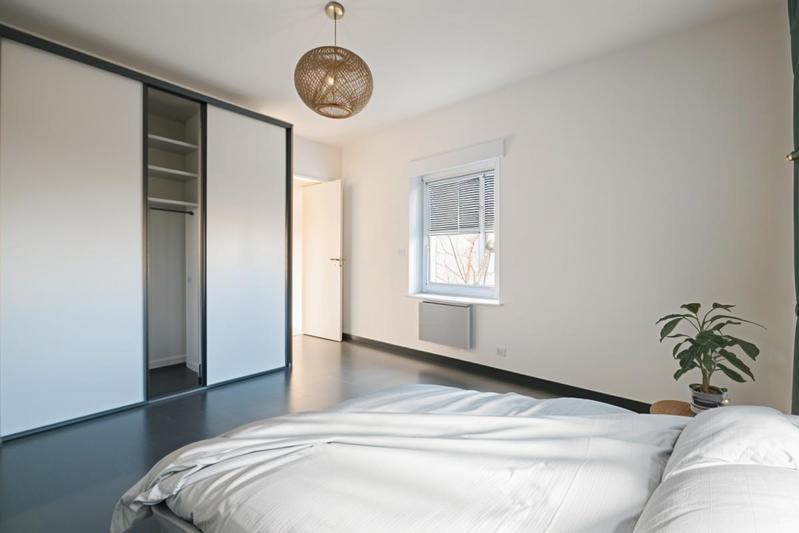 Appartement - 93 m² - 4 pièces