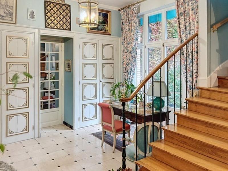 Maison bourgeoise - 353 m² - 13 pièces