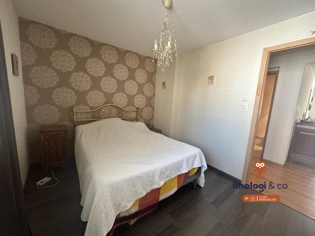 Appartement - 64 m² - 2 pièces