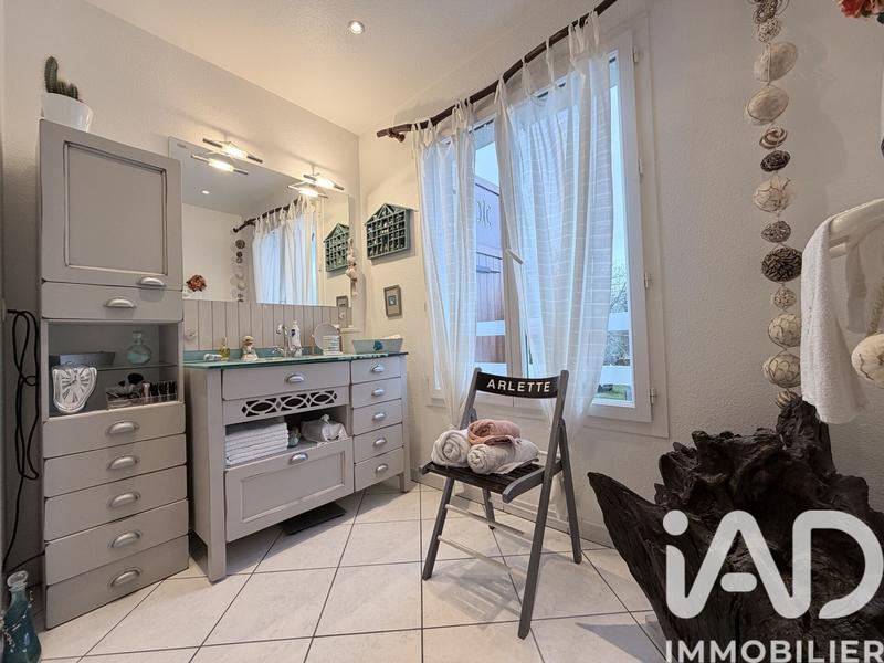 Appartement - 110 m² - 3 pièces