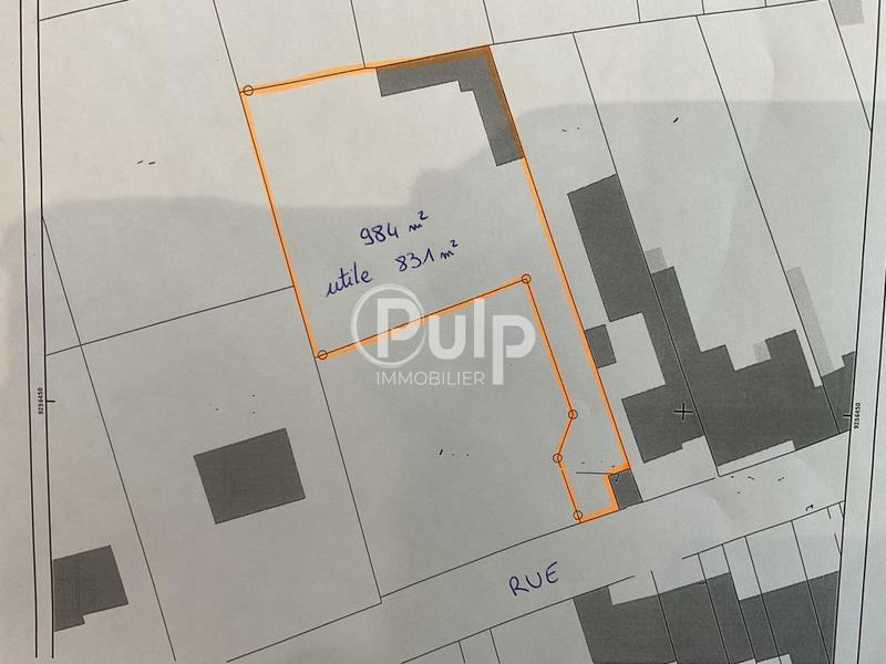Terrain - 984 m²