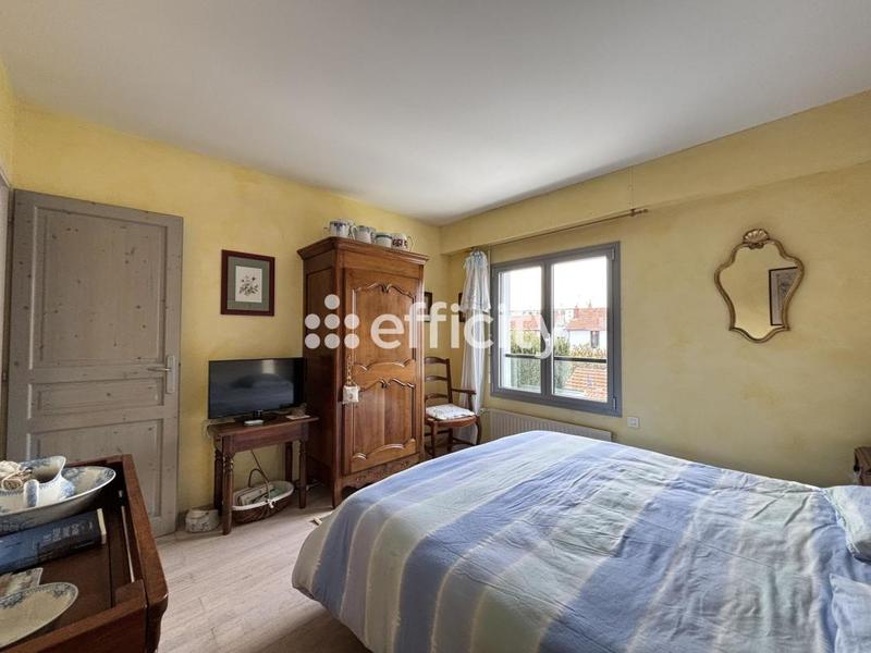 Maison - 130 m² - 7 pièces