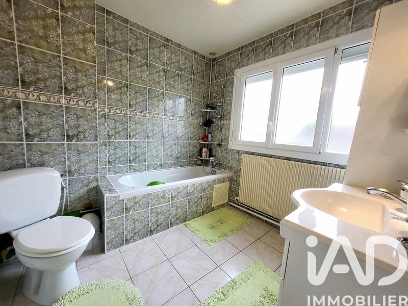 Maison - 81 m² - 5 pièces