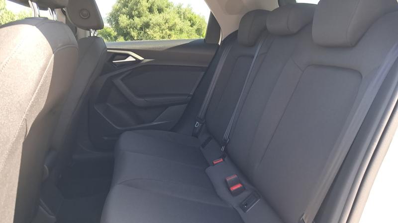 Audi A1 sportback II 1.0 Tfsi 110 Advanced 2