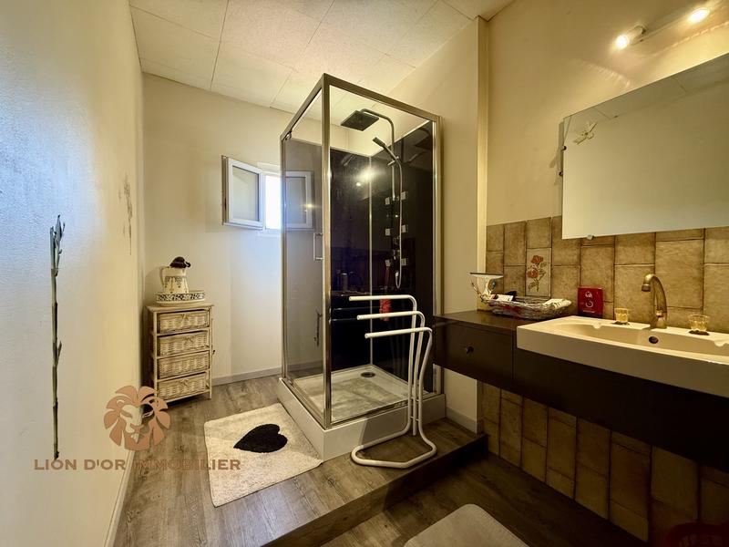 Maison - 163 m² - 6 pièces