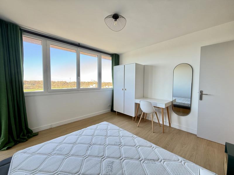 Appartement - 97 m² - 4 pièces