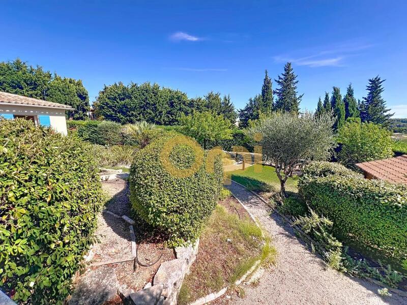 Villa - 192 m² - 6 pièces