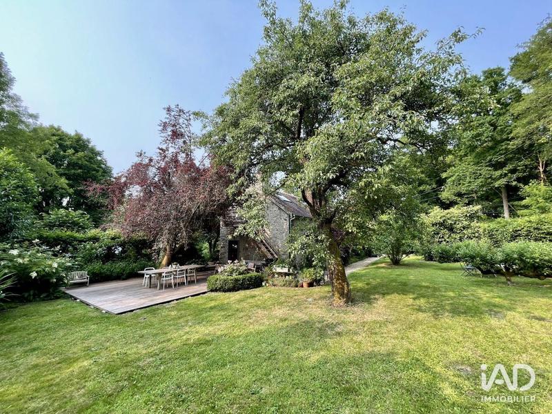 Maison - 300 m² - 10 pièces