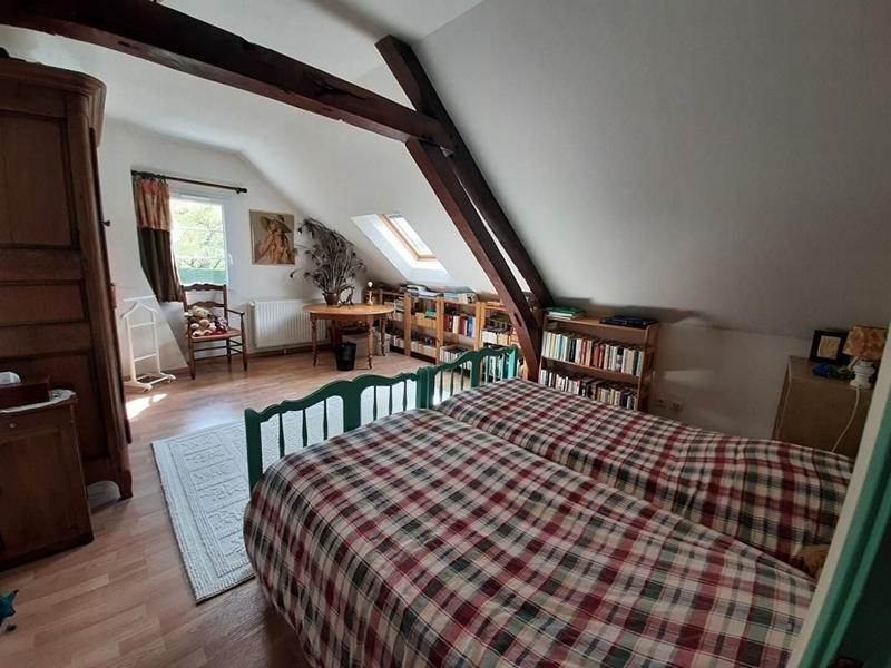 Propriété - 250 m² - 7 pièces