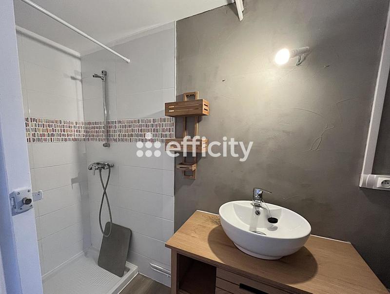 Maison - 159 m² - 7 pièces