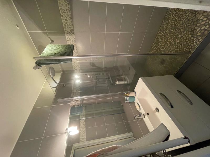 Appartement - 93 m² - 4 pièces