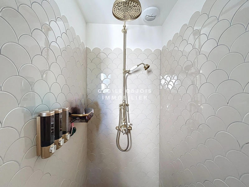 Maison - 101 m² - 5 pièces