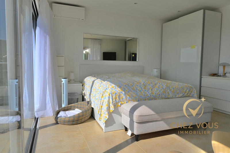 Villa - 200 m² - 7 pièces