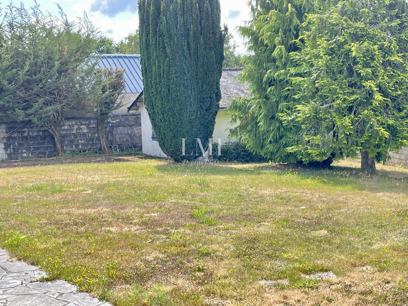 Maison - 238 m² - 8 pièces