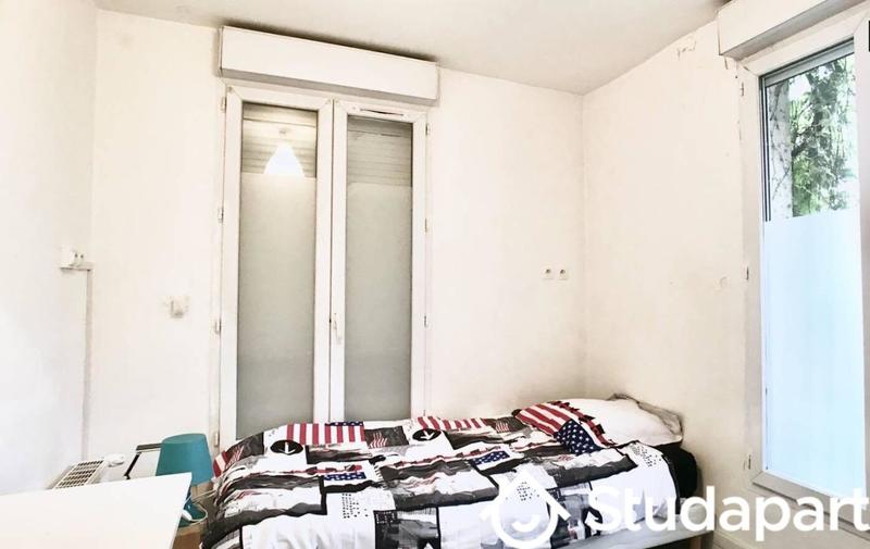 Chambre - 10 m² - 1 pièce