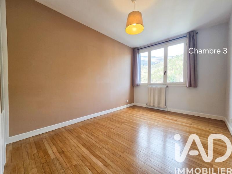 Appartement - 94 m² - 4 pièces