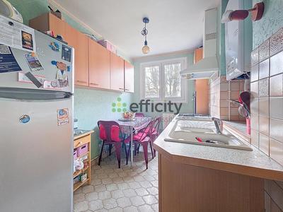 Appartement - 68 m² - 4 pièces