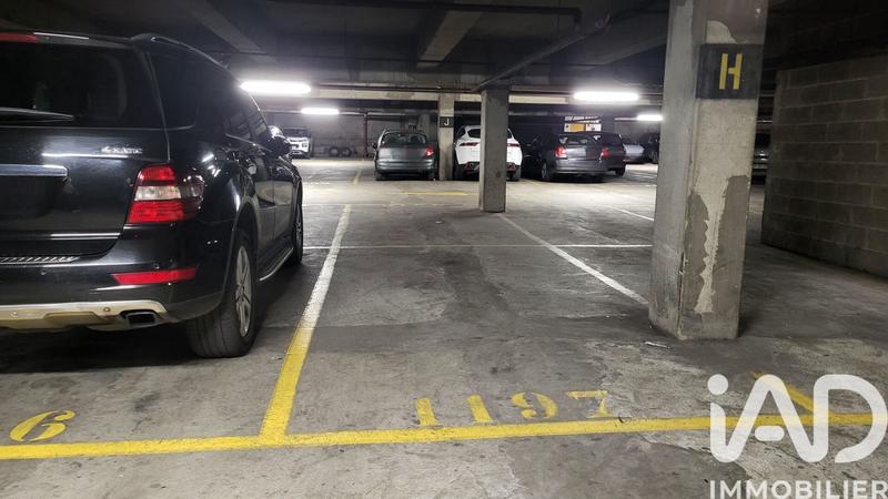 Parking - 13 m²