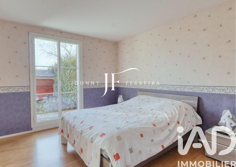 Maison - 196 m² - 9 pièces