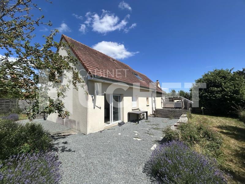 Maison - 101 m² - 5 pièces