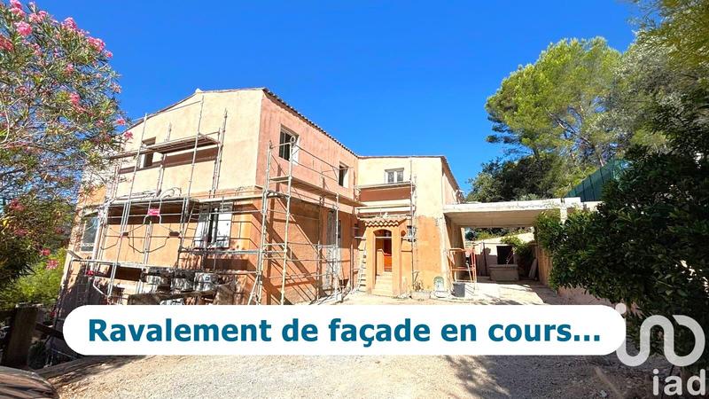 Maison - 485 m² - 27 pièces