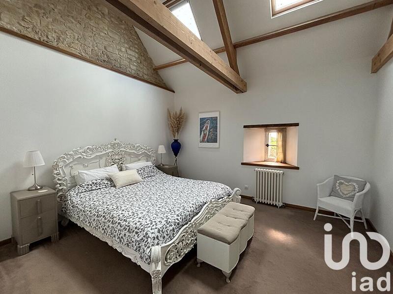 Maison - 287 m² - 12 pièces