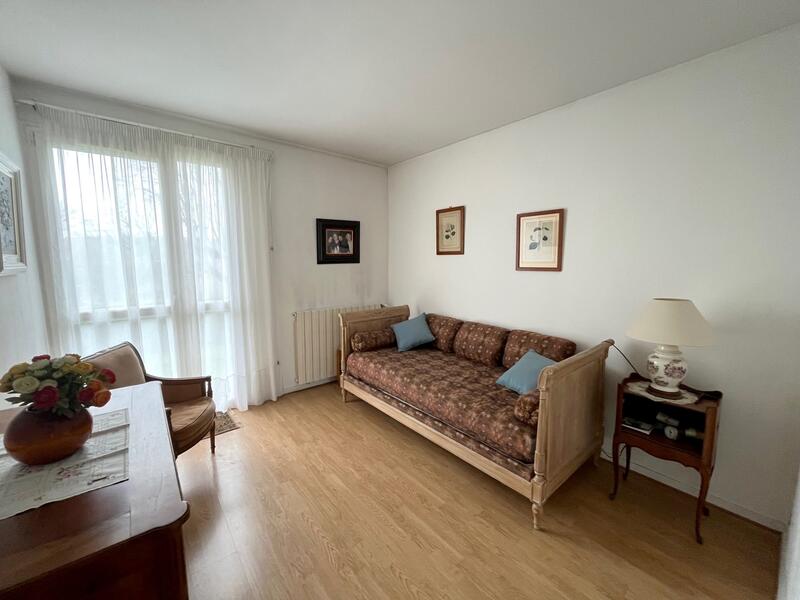 Maison traditionnelle - 179 m² - 7 pièces