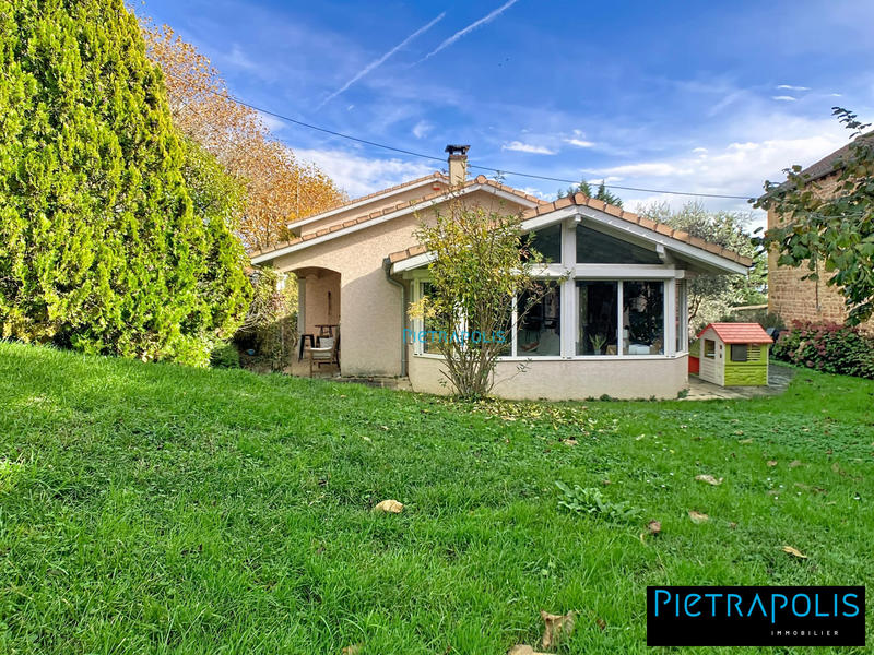 Maison - 140 m² - 5 pièces