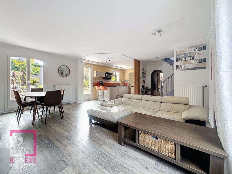 Maison - 118 m² - 6 pièces