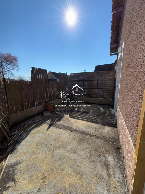 Maison - 85 m² - 4 pièces